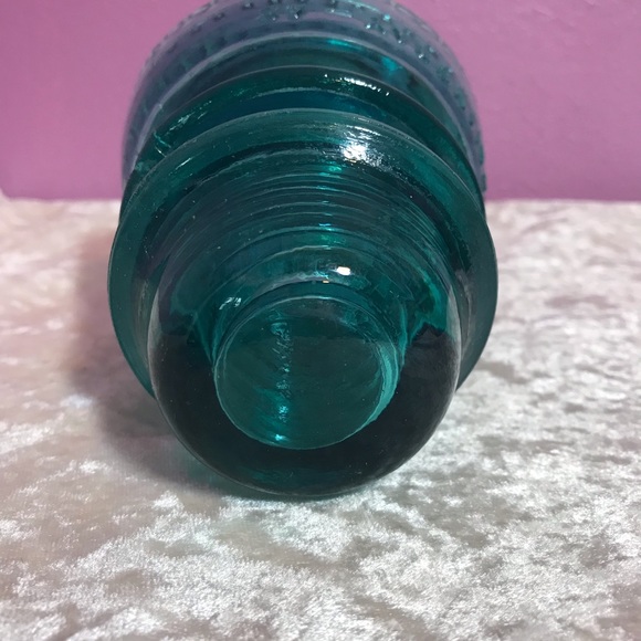 Hemingray 42 * Electric Insulator Teal Aqua Retro Collectible Glass Display Home - Picture 3 of 7